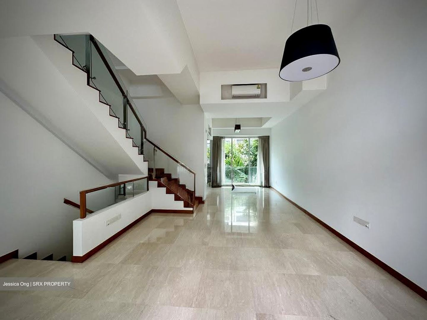 Cabana (D28), Terrace #606867281